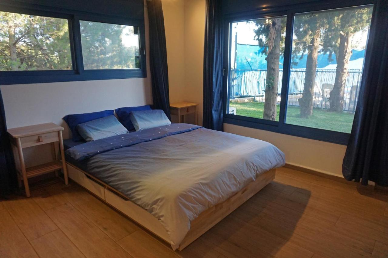 Ohn-Bar Guesthouse Amirim Bagian luar foto