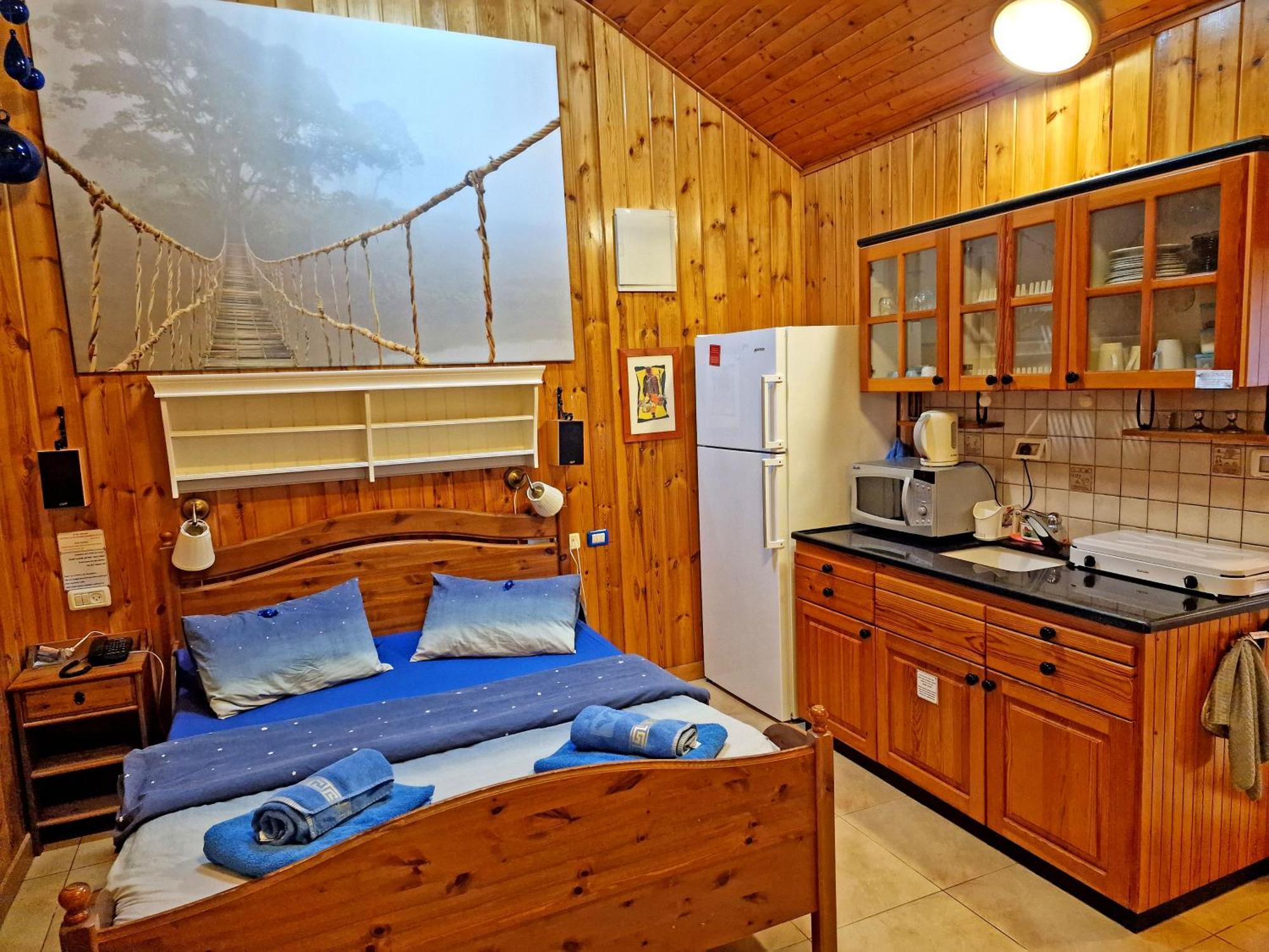 Ohn-Bar Guesthouse Amirim Bagian luar foto