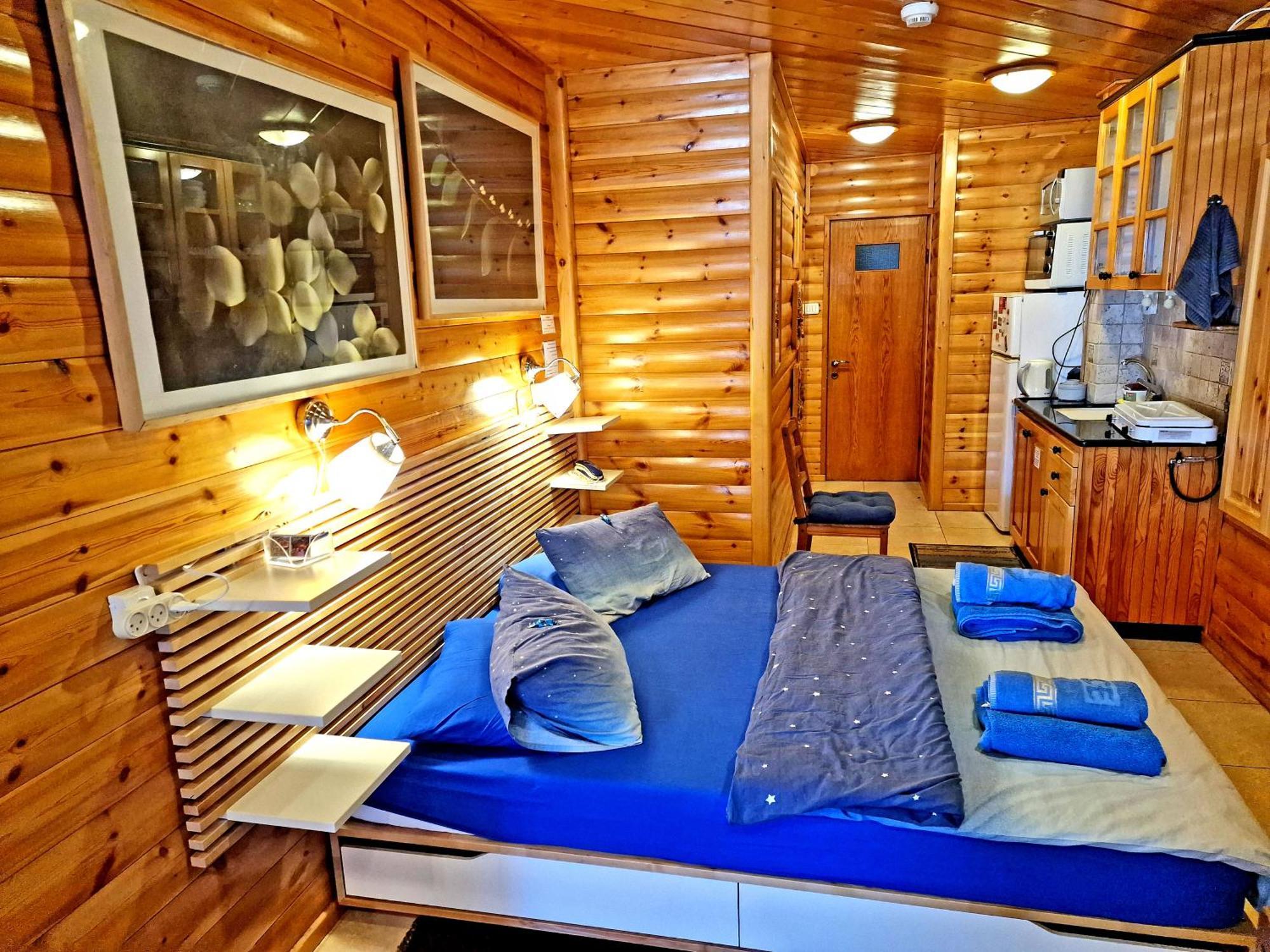 Ohn-Bar Guesthouse Amirim Bagian luar foto