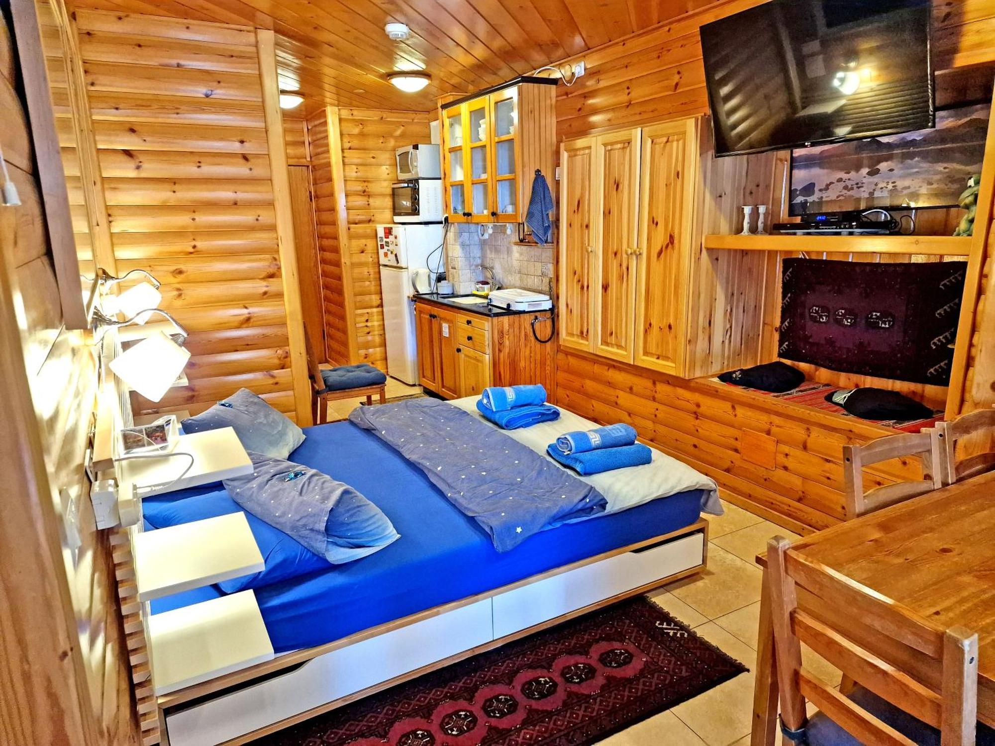 Ohn-Bar Guesthouse Amirim Bagian luar foto