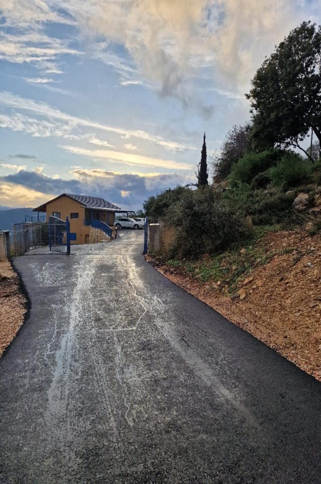 Ohn-Bar Guesthouse Amirim Bagian luar foto