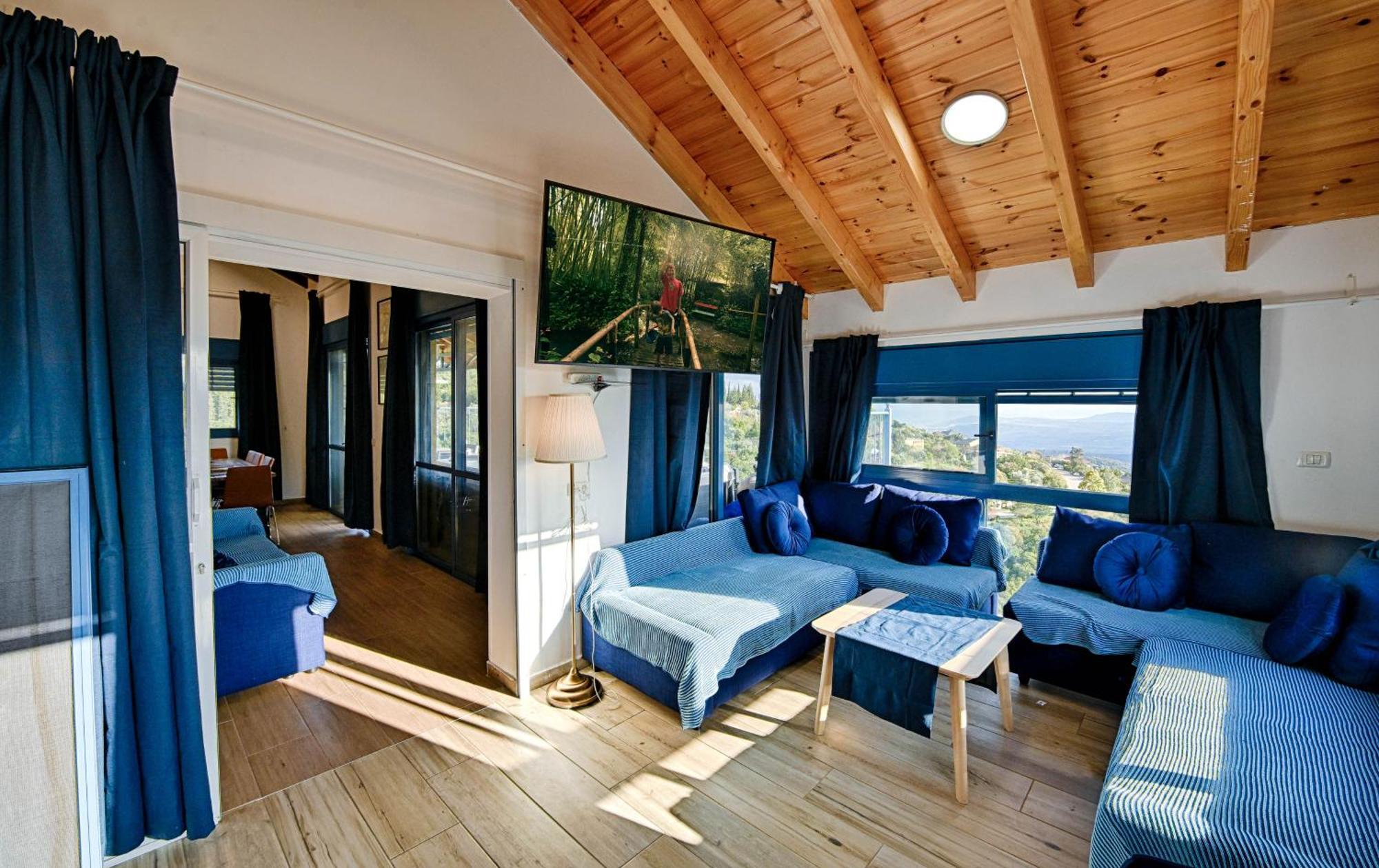 Ohn-Bar Guesthouse Amirim Bagian luar foto